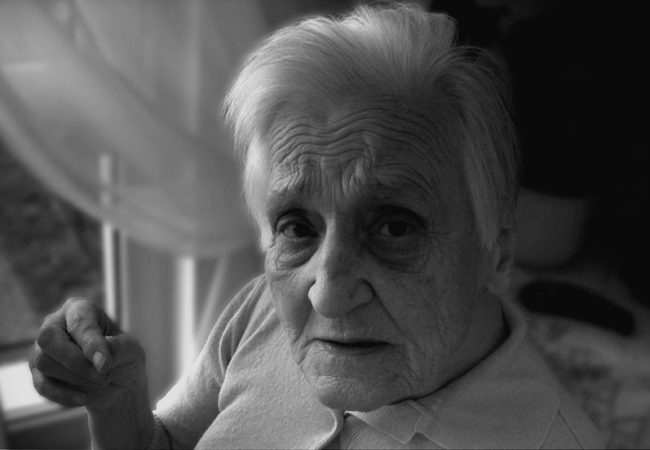 geralt shared under Pixabay
https://pixabay.com/en/dependent-dementia-woman-old-age-63611/